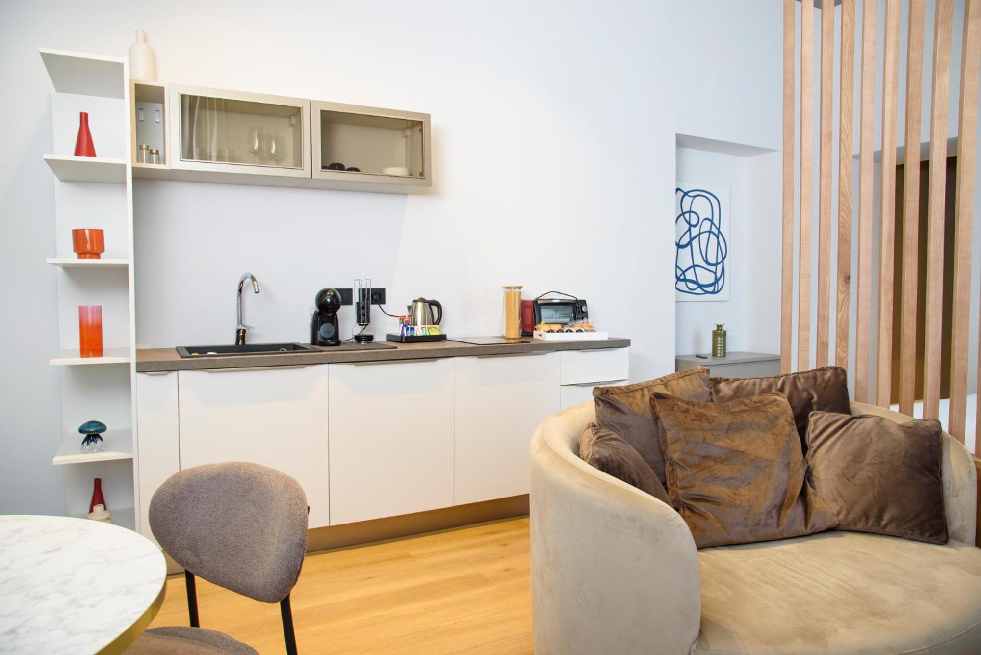 Vesuvius Palace Aparthotel Ерколано Екстериор снимка