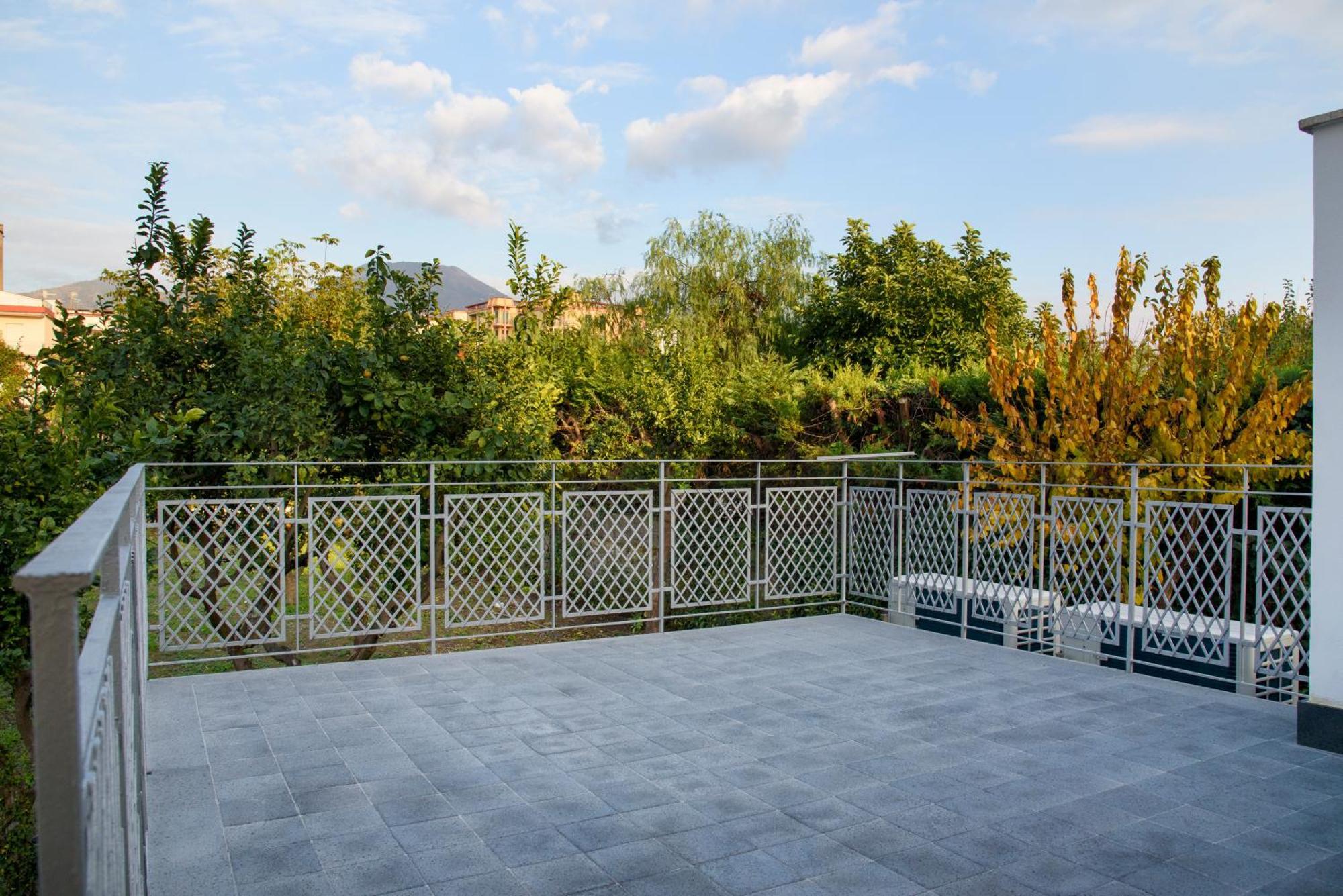 Vesuvius Palace Aparthotel Ерколано Екстериор снимка