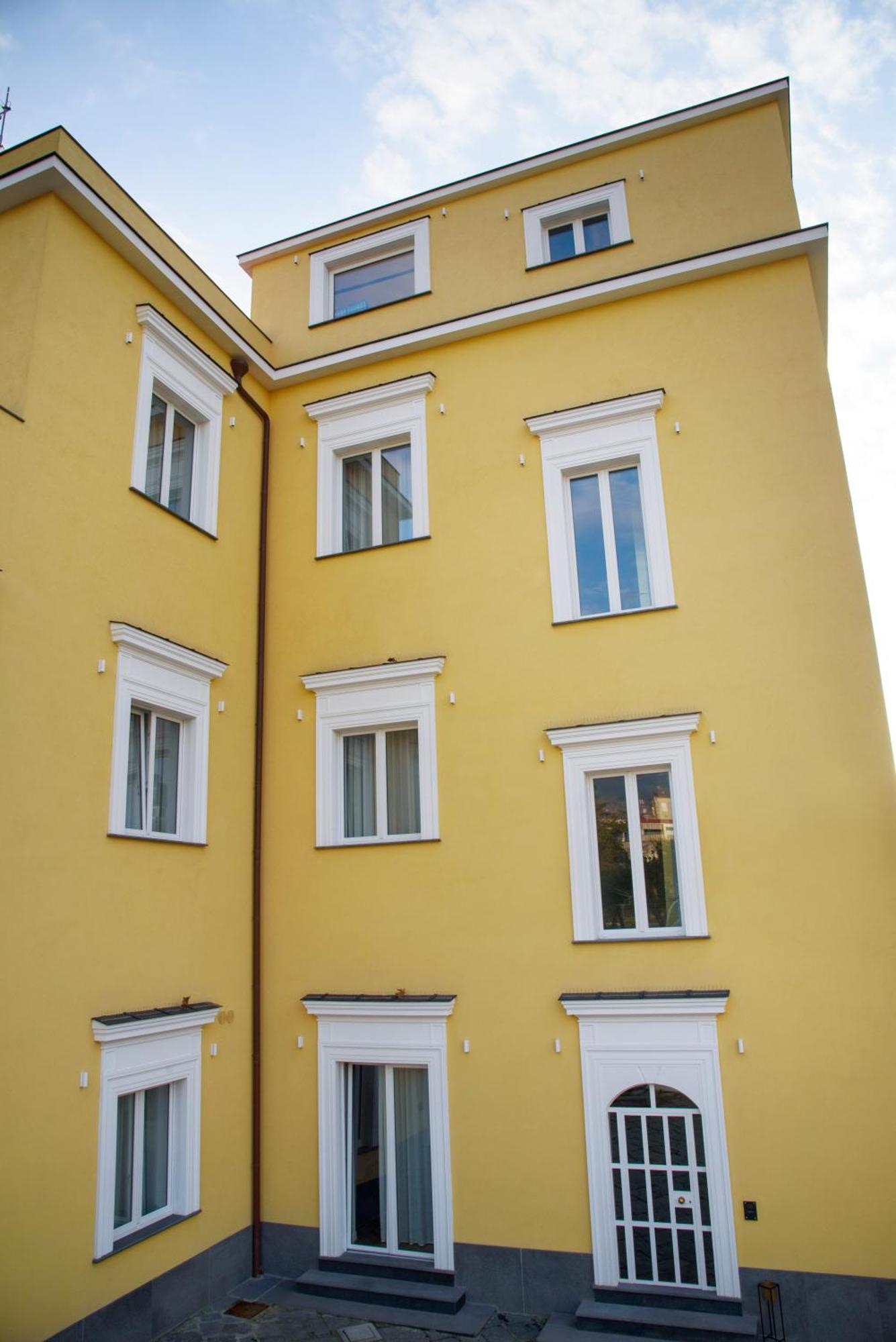 Vesuvius Palace Aparthotel Ерколано Екстериор снимка